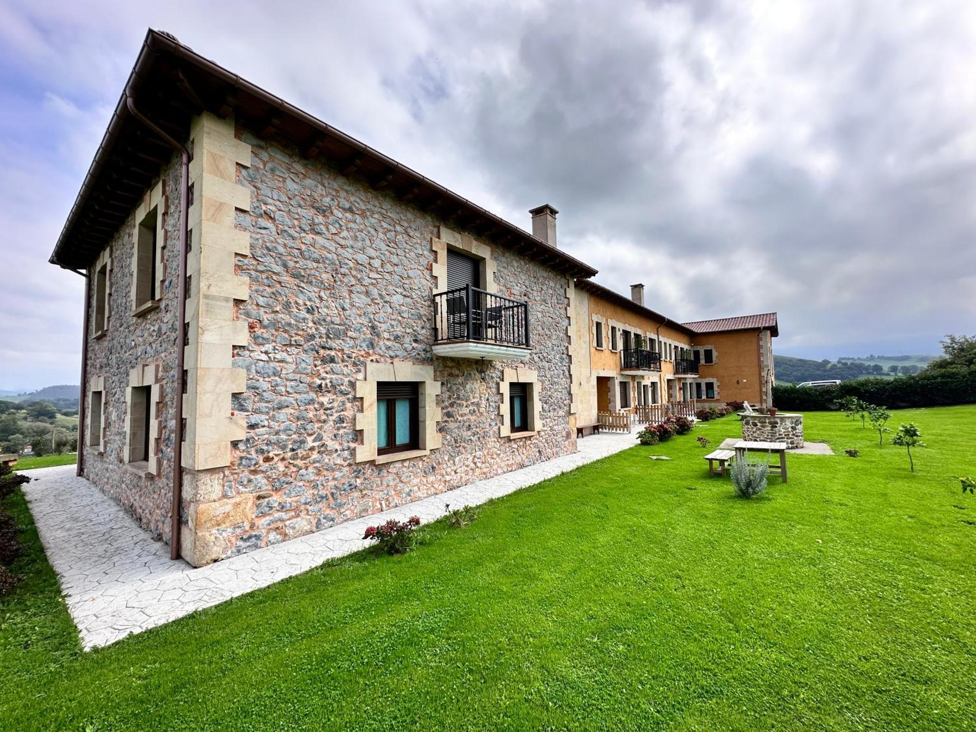 Apartamentos Rurales Sobremazas Екстериор снимка