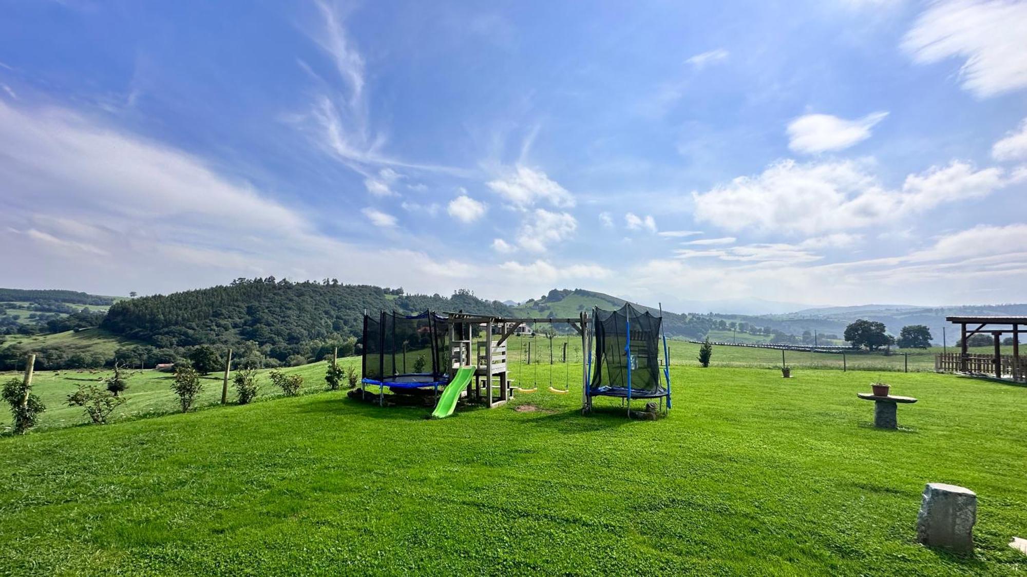 Apartamentos Rurales Sobremazas Екстериор снимка